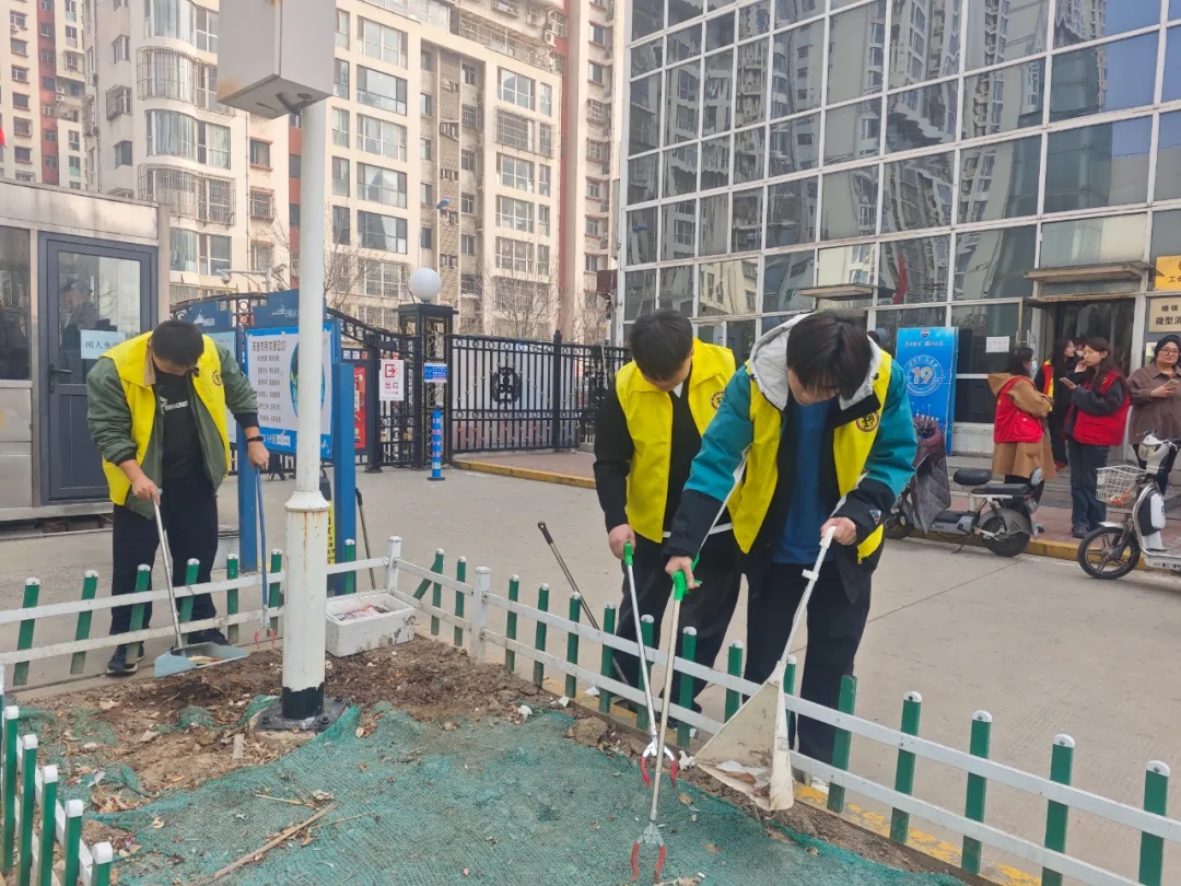 mmexport1745370700621