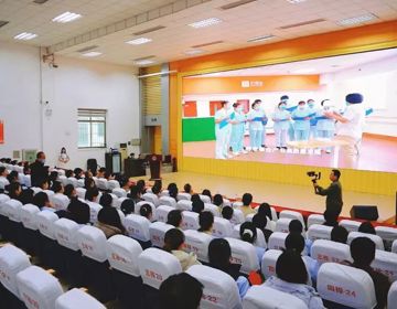 2025年“金锤杯”滨海新区第二届养老护理员职业技能大赛在我校成功举办