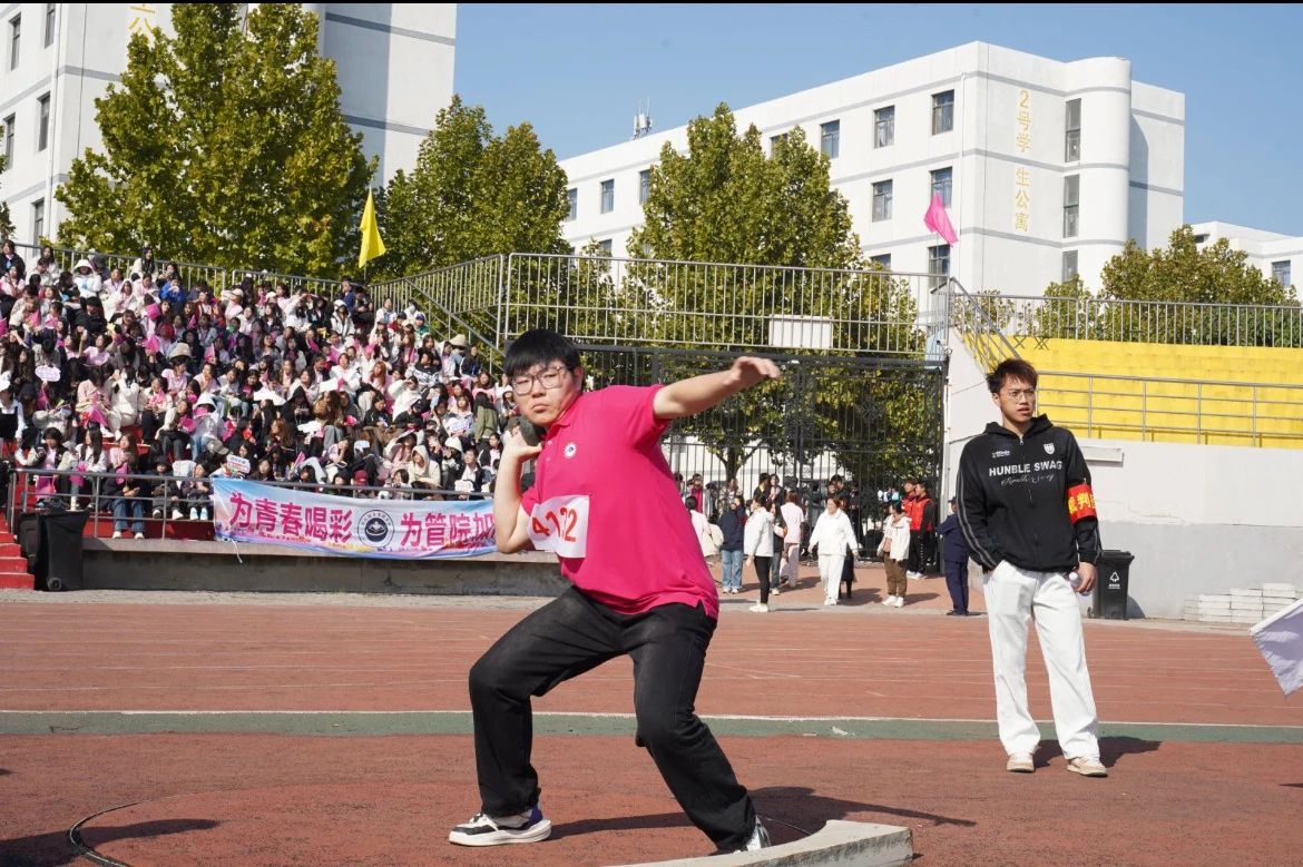 0d2d7275efda508613090f2b58876899