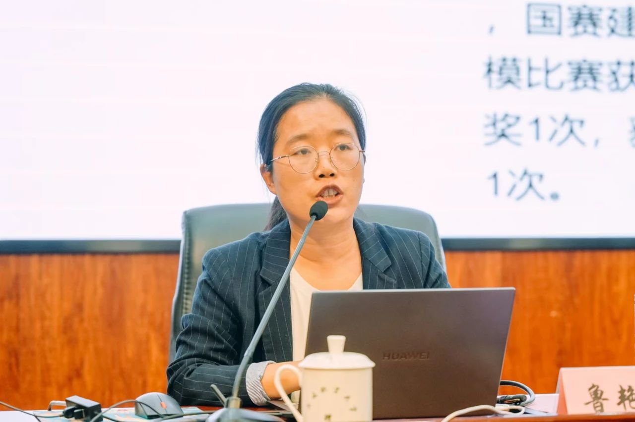 149c473c4c5f4da6266e1b56e8f77444