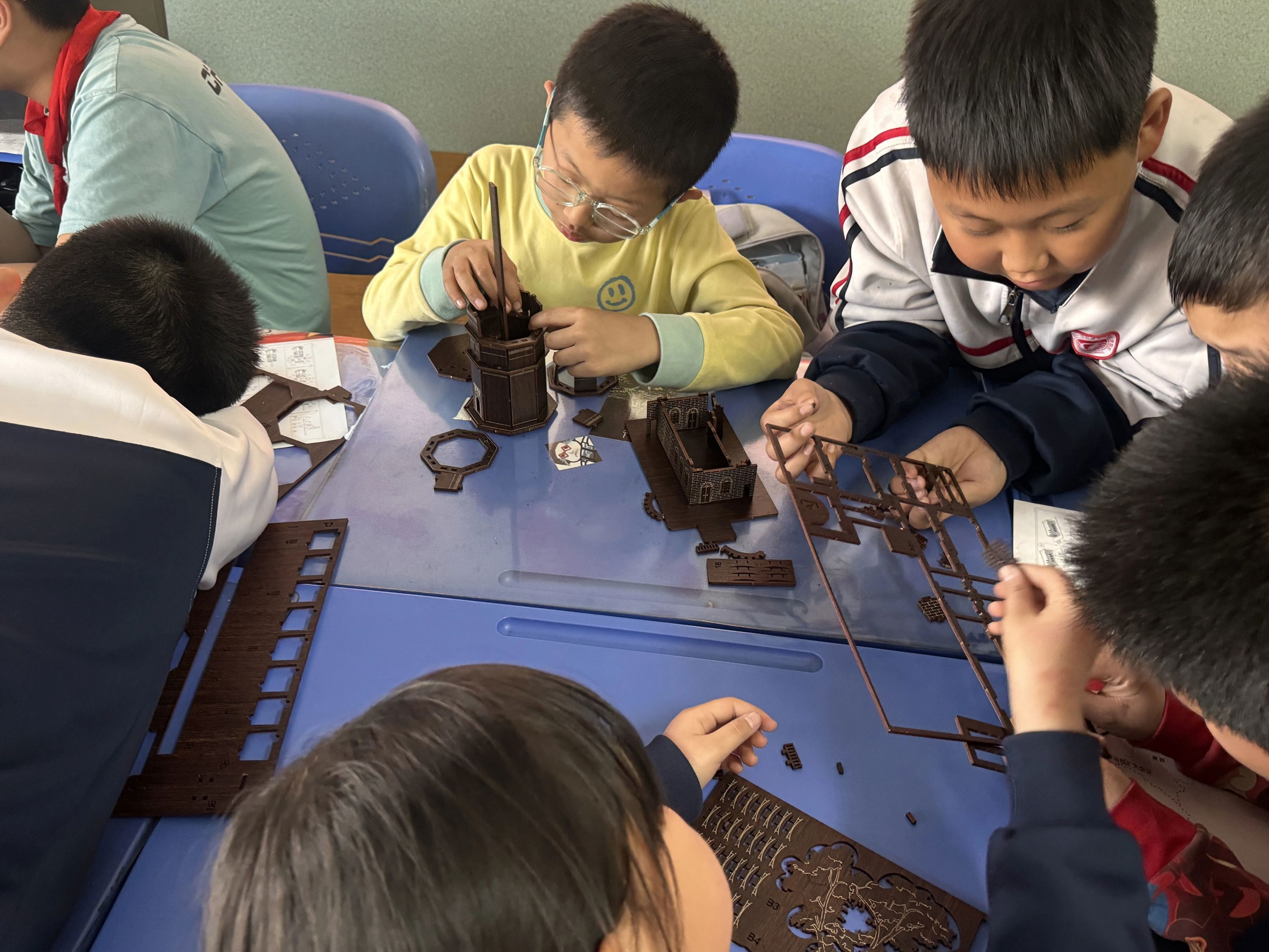 微信图片_20250416223707 微信图片_20250416223707