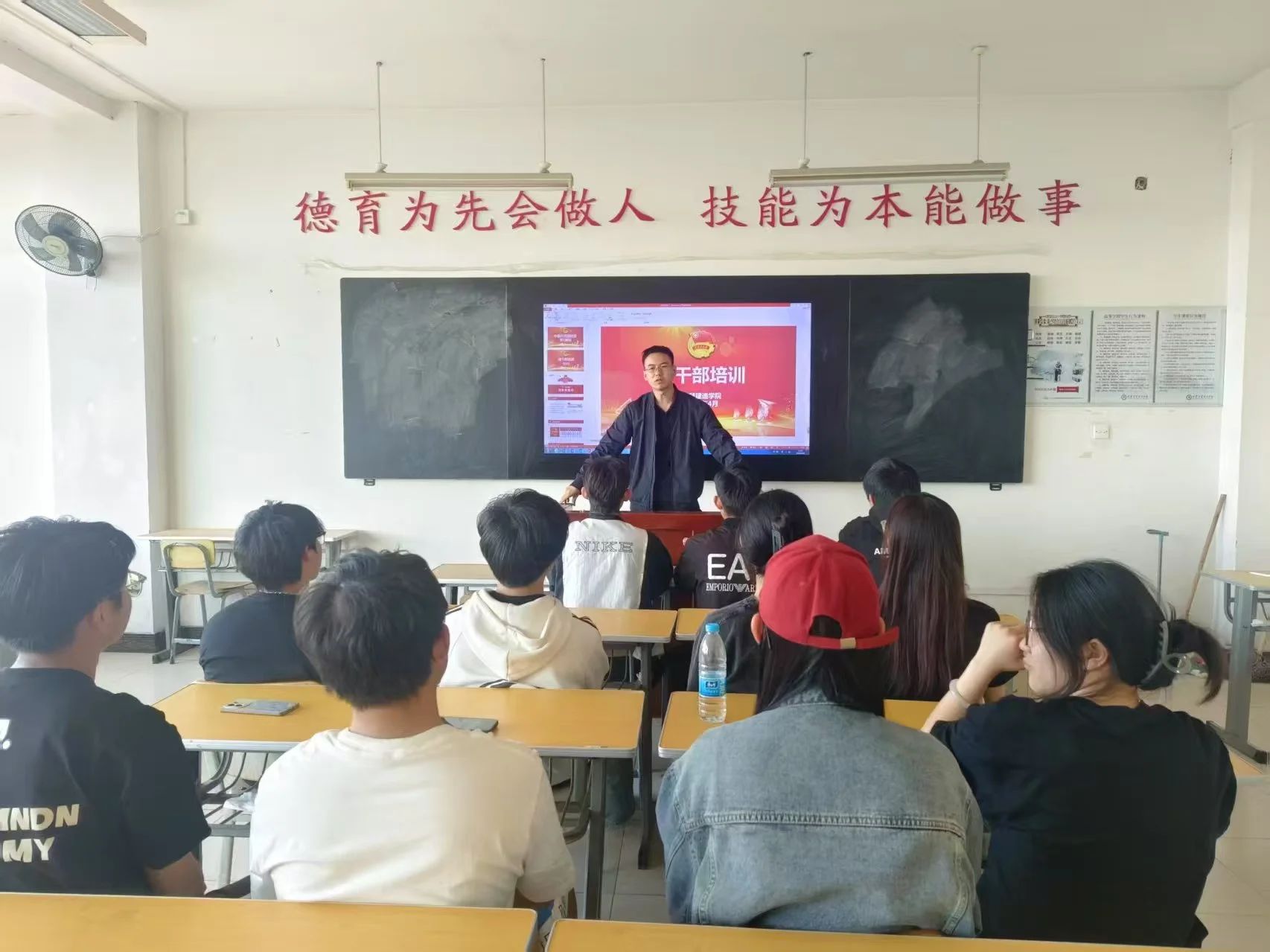 微信图片_2025-09-13_132157_415 微信图片_2025-09-13_132157_415